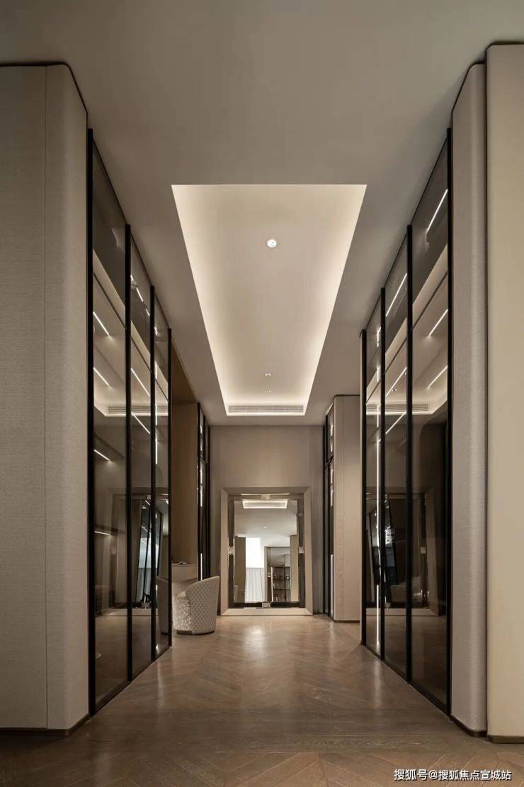 1715售楼处欢迎您-价格-户型-楼盘详情→优缺点分析新葡京娱乐场app外滩天幕1715→首页网站→外滩天幕(图11)